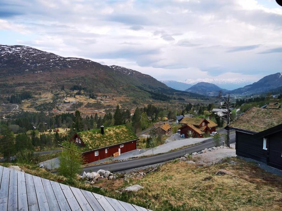 Cabin In Beautiful Surroundings At Harpefossen Nordfjordeid Kültér fotó